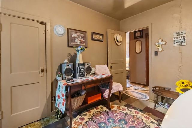 515 Broadway Avenue, Yellville, AR 72687