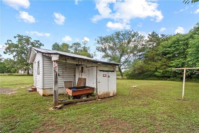 515 Broadway Avenue, Yellville, AR 72687