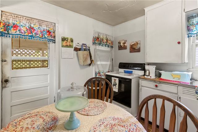 515 Broadway Avenue, Yellville, AR 72687