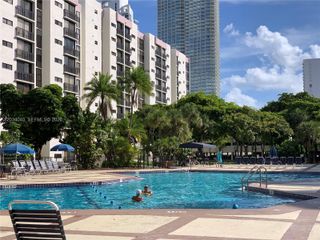 17021 N Bay Rd 423, Sunny Isles Beach, FL 33160