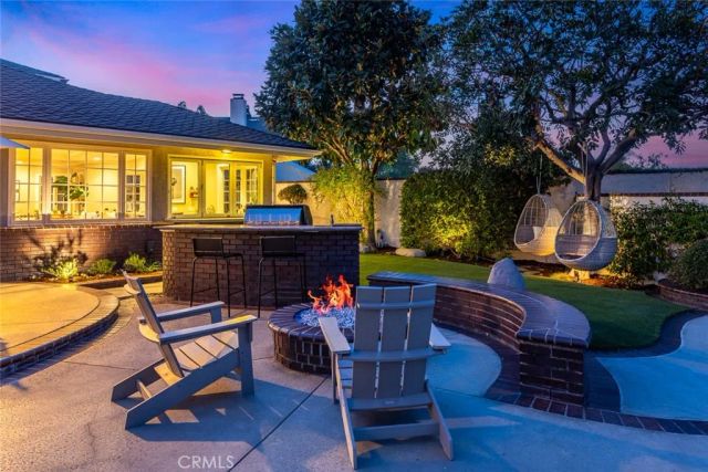 1232 Blue Gum Lane, Newport Beach, CA 92660