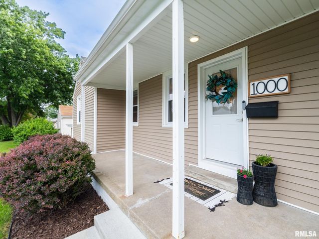 1000 OXFORD Avenue, Pekin, IL 61554