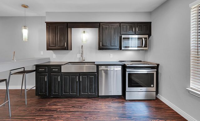 1342 S 12th Street, Waco, TX 76706
