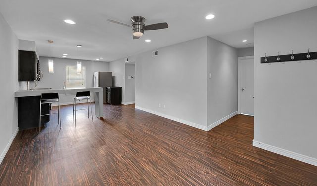 1342 S 12th Street, Waco, TX 76706