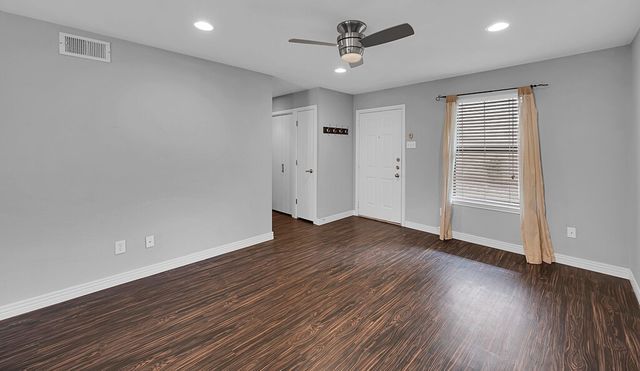 1342 S 12th Street, Waco, TX 76706