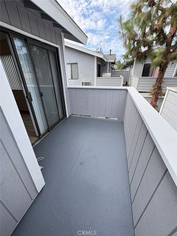 1210 S S. Sharon Circle 17, Anaheim, CA 92804