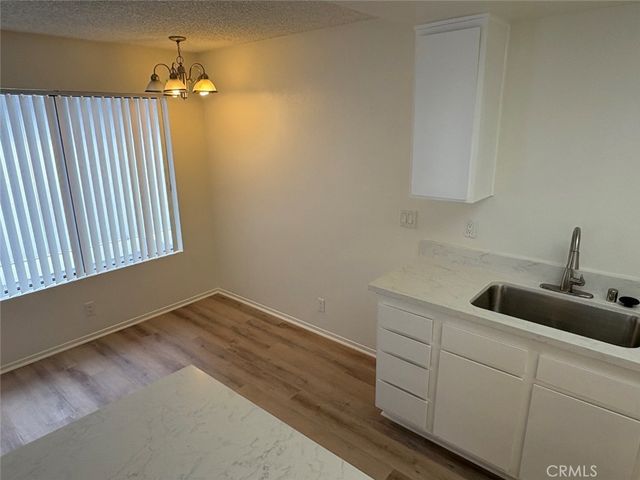 1210 S S. Sharon Circle 17, Anaheim, CA 92804