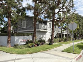 1210 S S. Sharon Circle 17, Anaheim, CA 92804