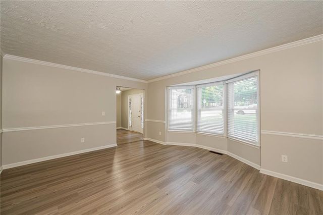 745 Mountain Oaks Parkway, Stone Mountain, GA 30087