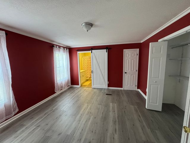 1045 Buckner Ridge Road, Bon Aqua, TN 37025