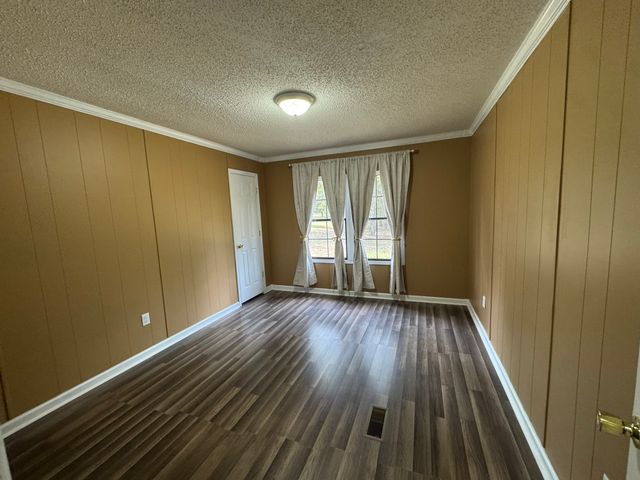 1045 Buckner Ridge Road, Bon Aqua, TN 37025