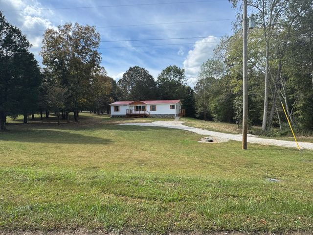 1045 Buckner Ridge Road, Bon Aqua, TN 37025