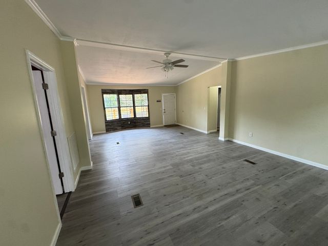 1045 Buckner Ridge Road, Bon Aqua, TN 37025