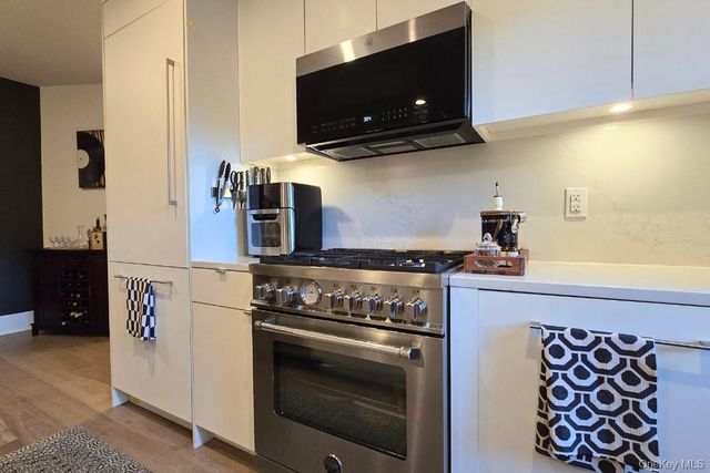 148-09 Northern Boulevard 2O, Flushing, NY 11354