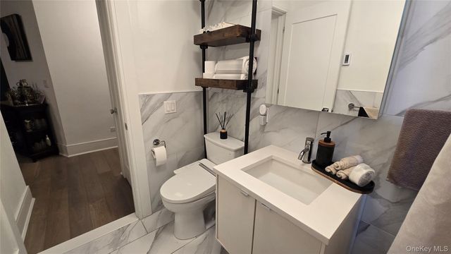 148-09 Northern Boulevard 2O, Flushing, NY 11354