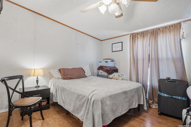 708 Mesquite, Jourdanton, TX 78026