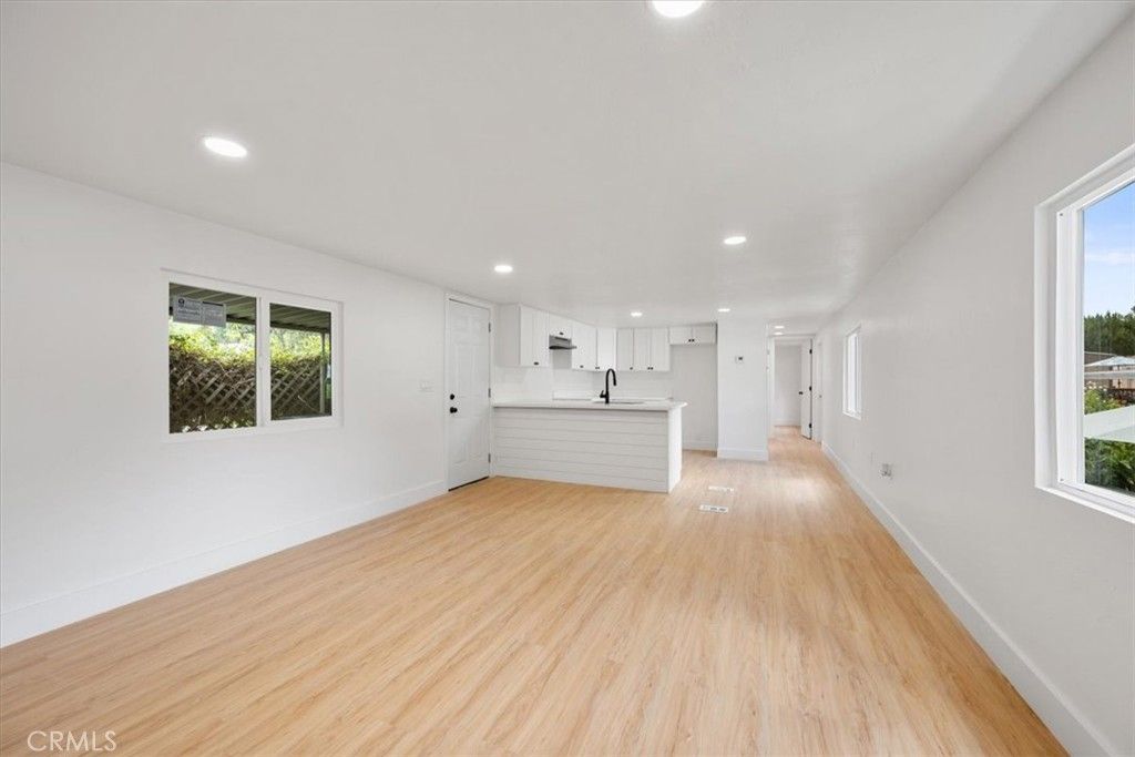 Image 12 of property listing at 5715 Santa Cruz, Atascadero, CA 93422