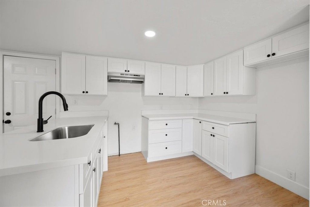 Image 15 of property listing at 5715 Santa Cruz, Atascadero, CA 93422