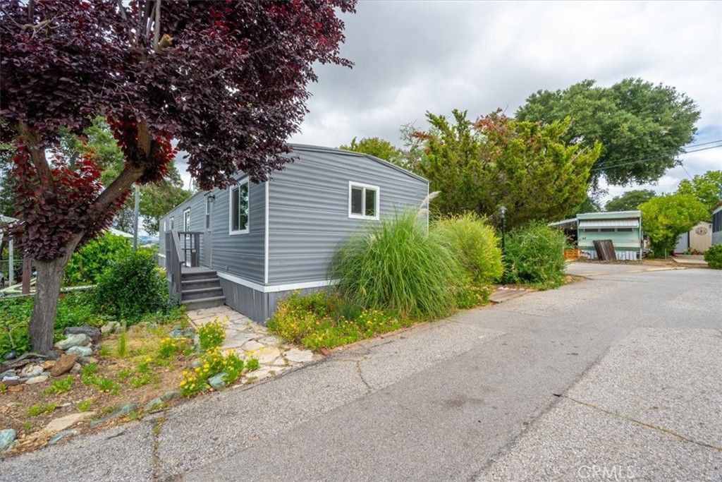Image 3 of property listing at 5715 Santa Cruz, Atascadero, CA 93422