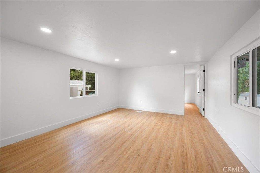 Image 9 of property listing at 5715 Santa Cruz, Atascadero, CA 93422