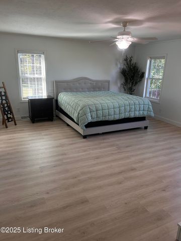 722 Old Bloomfield Rd, Bardstown, KY 40004