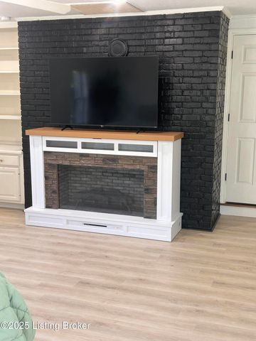 722 Old Bloomfield Rd, Bardstown, KY 40004