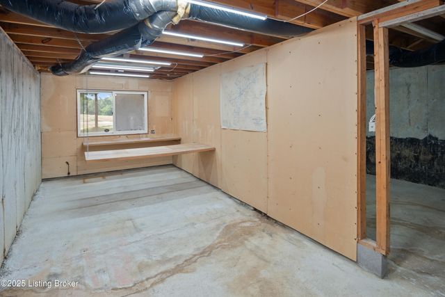 722 Old Bloomfield Rd, Bardstown, KY 40004