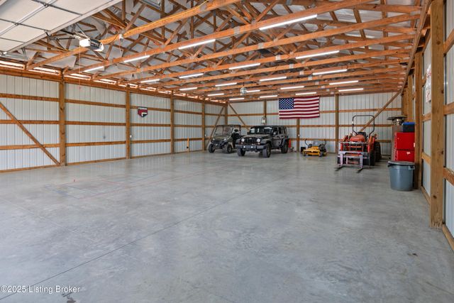 722 Old Bloomfield Rd, Bardstown, KY 40004