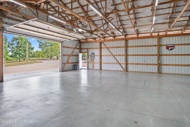 722 Old Bloomfield Rd, Bardstown, KY 40004