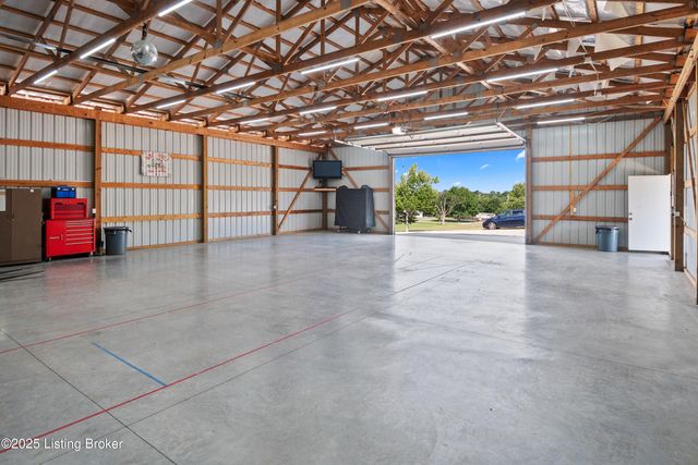 722 Old Bloomfield Rd, Bardstown, KY 40004