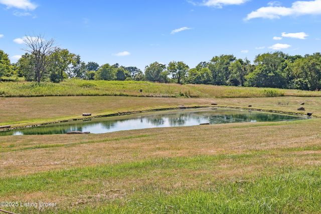 722 Old Bloomfield Rd, Bardstown, KY 40004