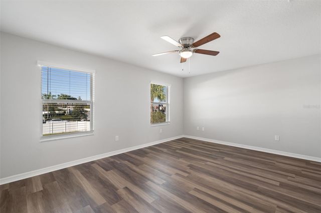 7678 GINGER LILY COURT, Tampa, FL 33619