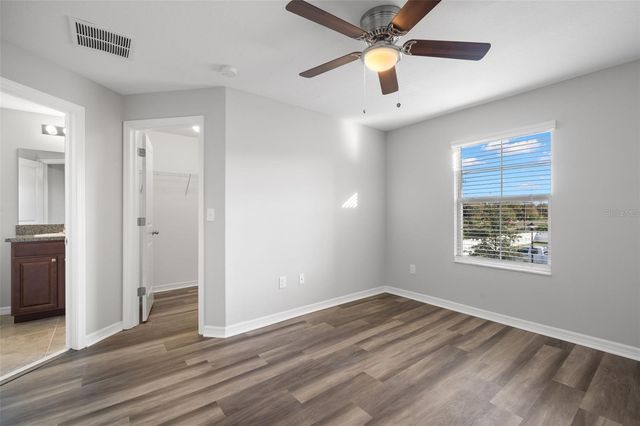 7678 GINGER LILY COURT, Tampa, FL 33619