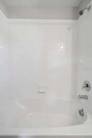 7678 GINGER LILY COURT, Tampa, FL 33619