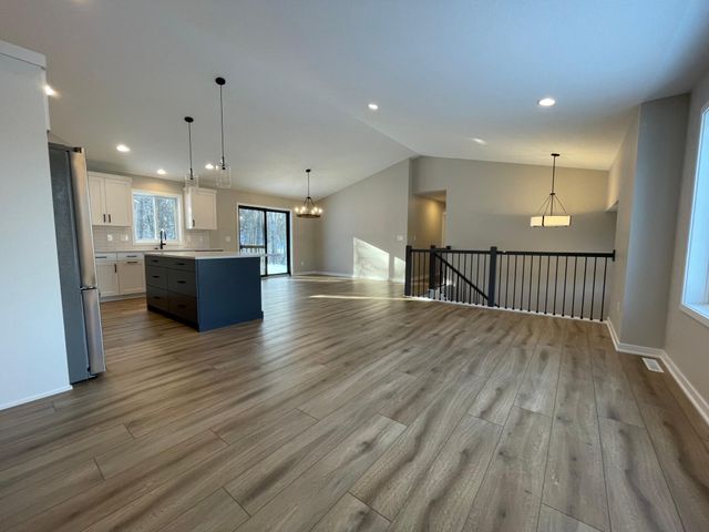 2141 Ponderosa Place SW, Rochester, MN 55902