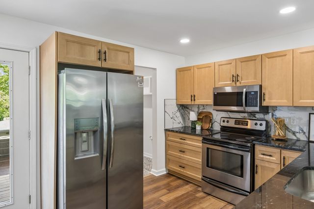 2402 Buchanan St, Nashville, TN 37208