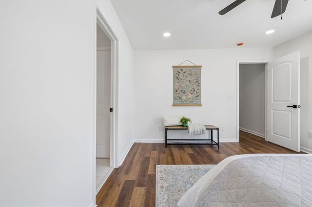2402 Buchanan St, Nashville, TN 37208