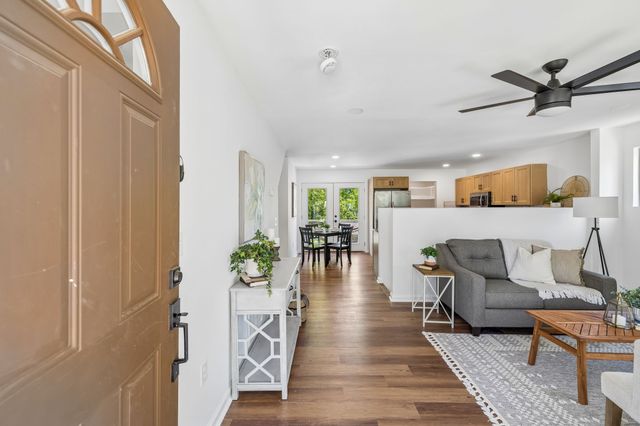 2402 Buchanan St, Nashville, TN 37208