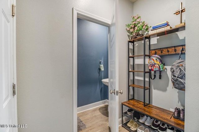 5126 Fairbury Way, D'iberville, MS 39540