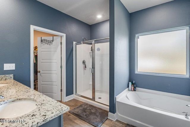 5126 Fairbury Way, D'iberville, MS 39540