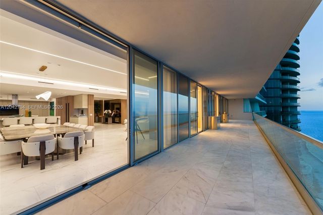 18501 Collins Avenue 400304, Sunny Isles Beach, FL 33160
