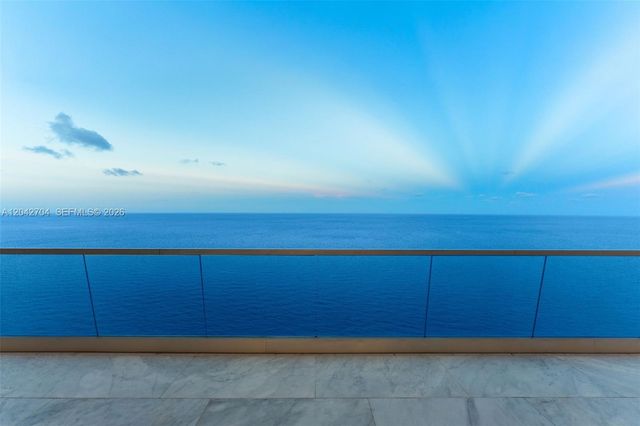 18501 Collins Avenue 400304, Sunny Isles Beach, FL 33160