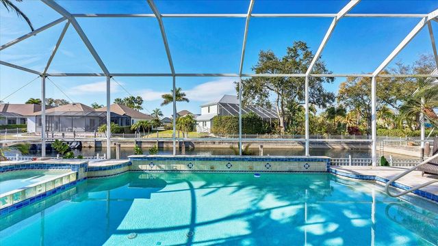 4627 BARRACUDA DRIVE, Bradenton, FL 34208