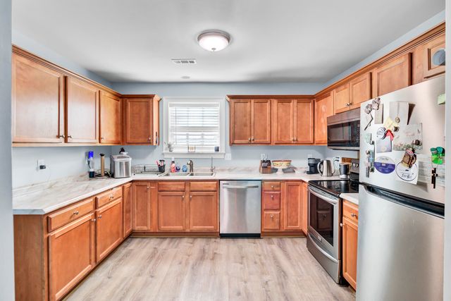 212 Tyner Trail, Summerville, SC 29486