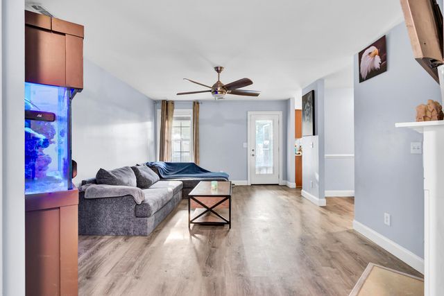 212 Tyner Trail, Summerville, SC 29486