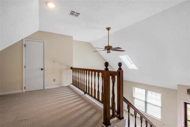 10128 W 86th Terrace, Overland Park, KS 66212