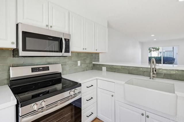 10347 Carefree Drive, Santee, CA 92071