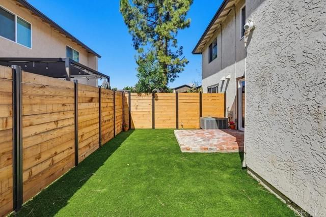 10347 Carefree Drive, Santee, CA 92071