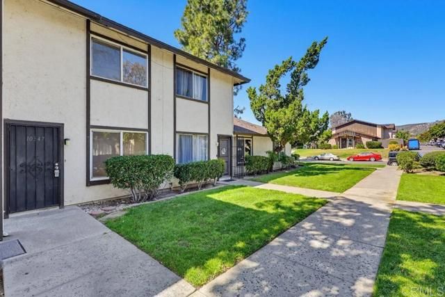 10347 Carefree Drive, Santee, CA 92071