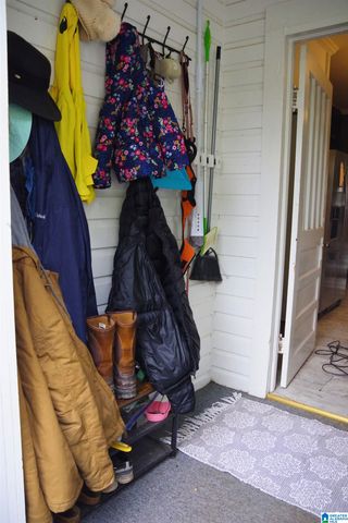 906 6TH AVENUE N, Clanton, AL 35045